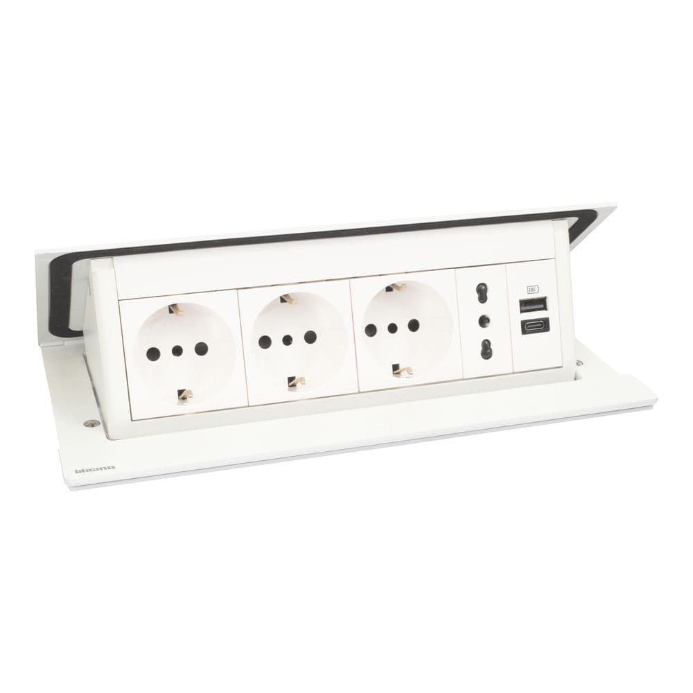 Pop-up - For flush mounting in furniture. Equipped with MatixGo functions. 8 modules