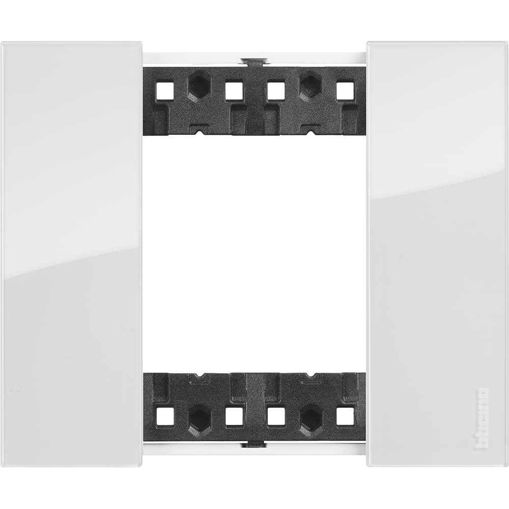 2 modules Living Now plate
