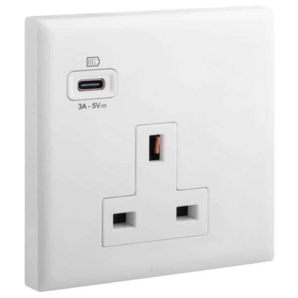 Eloe - 1 gang British Standard 13A unswitched socket + USB C - White