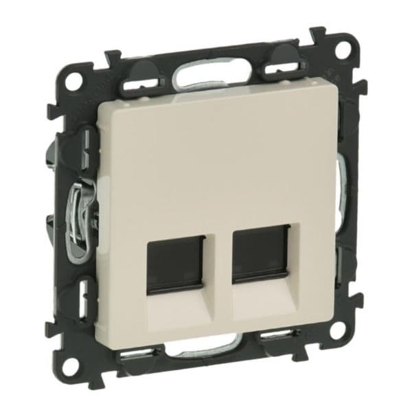 Valena Life - Double RJ45 socket - Category 5e utp - With cover plate and dust cover - Ivory flush-m