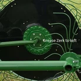 WR0012 Carted Wheel Rake