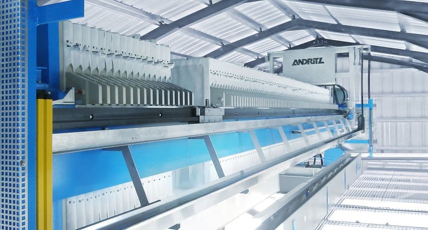 Sidebar and overhead filter presses