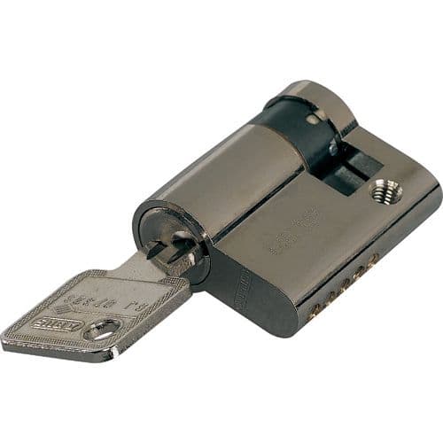 Eaton xEffect CS locking system