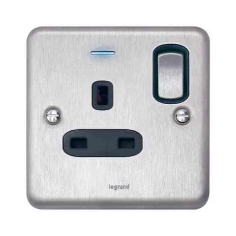 Synergy™ Authentic - 1 gang switched single pole BS socket outlet 13A + blue led power indicator - B