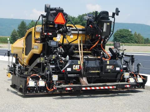 SE47 V Vibratory Screed