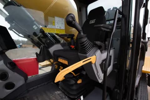 MH3050 Wheel Material Handler