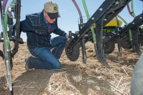 P540 Air Hoe Drill