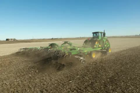 2660VT - 43 ft, 6 in. Variable Intensity Tillage