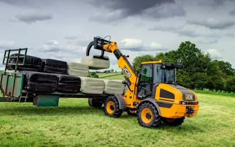 TM220 Agri