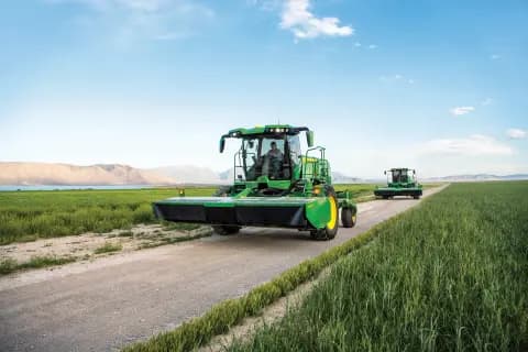 W200M Windrower
