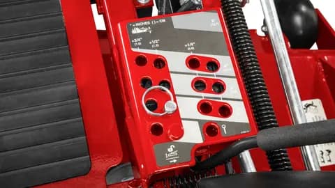 ISX™ 2200 Zero Turn Mowers - 5902157