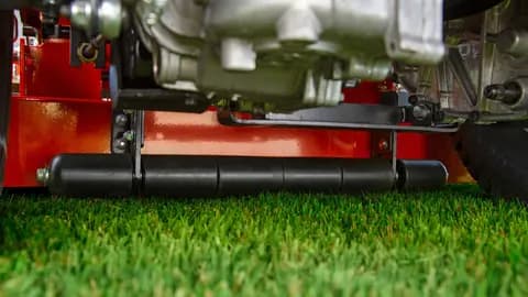 Courier™ XT Zero Turn Mower - 2691814